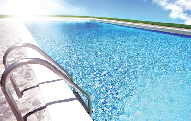 كشف تسربات المسابح